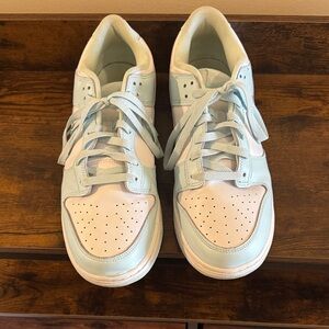 Nike Men’s Sneakers in Light Blue and White